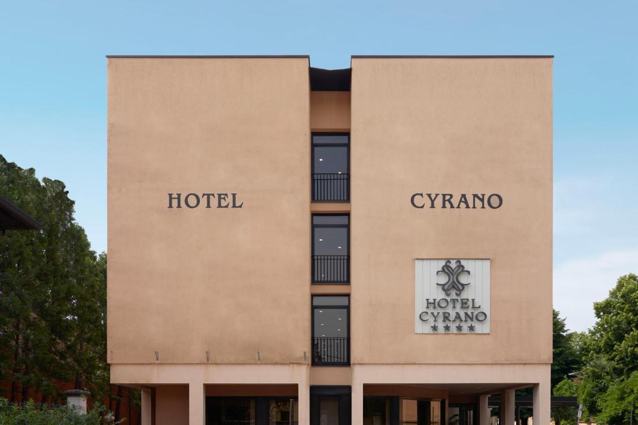 Hotel Cyrano Saronno Esterno foto